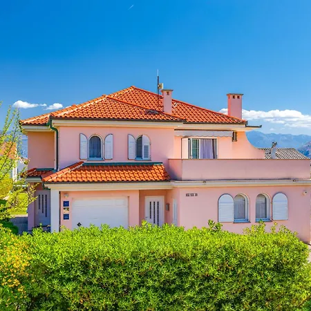 Lejlighed Daisy In A Quiet Location *