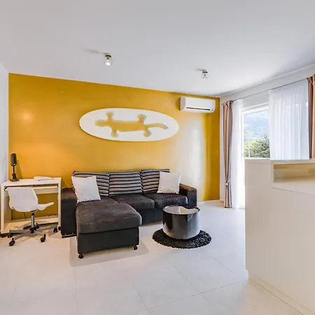 Daisy In A Quiet Location Lejlighed *